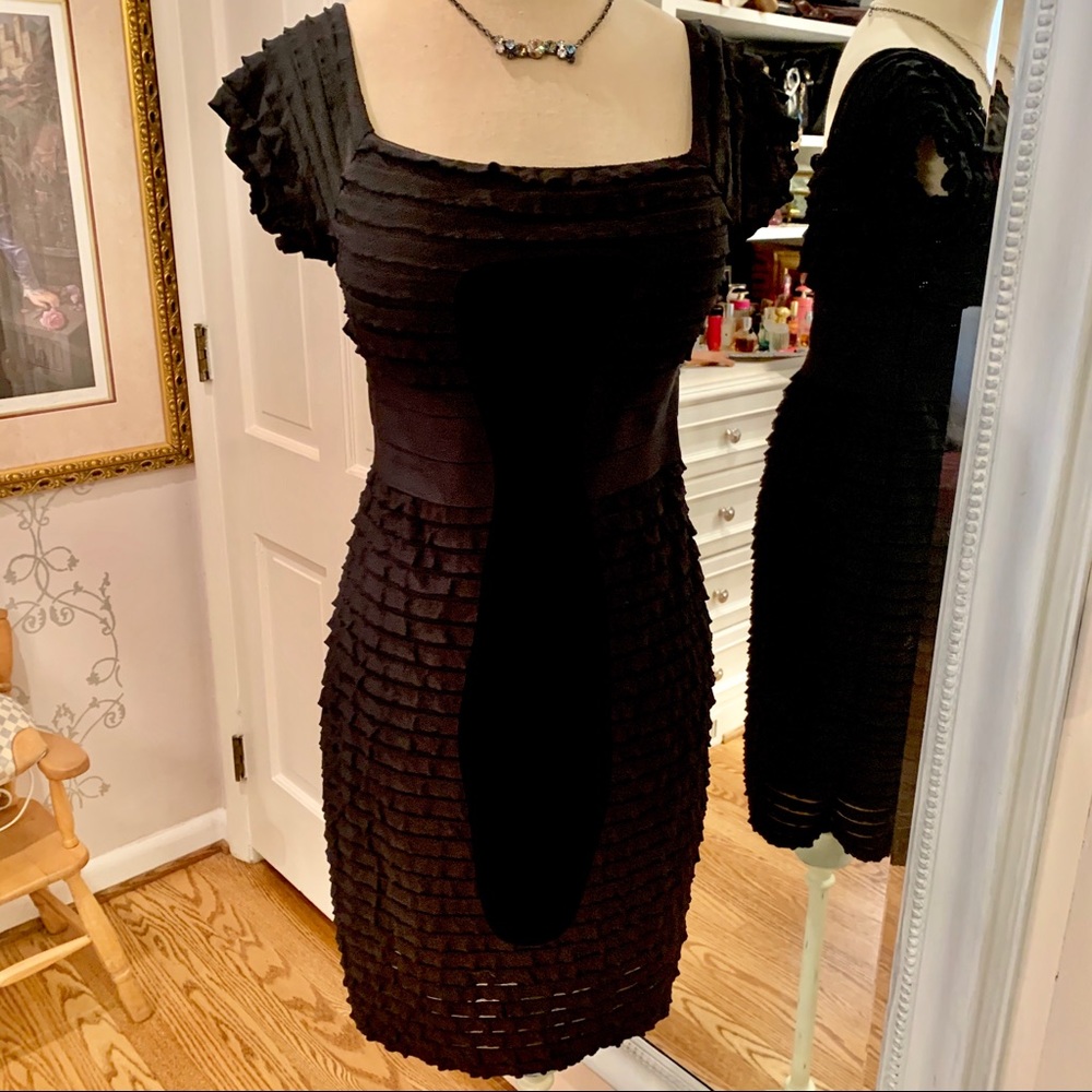 Max Studio LBD-cute and comfy style😃